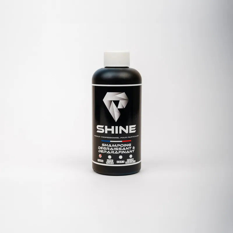 SHINE - SHAMPOING HARD DEGRAISSANT ET DEPARAFFINANT